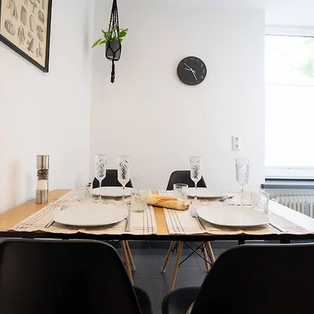 Zentrale Am Dom - Parkplatz - Netflix Apartment Augsburg